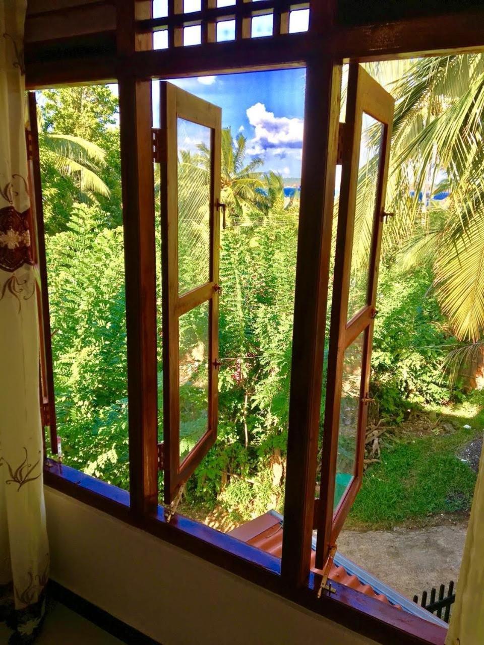 Hotel Mahee House Dikwella Exterior foto